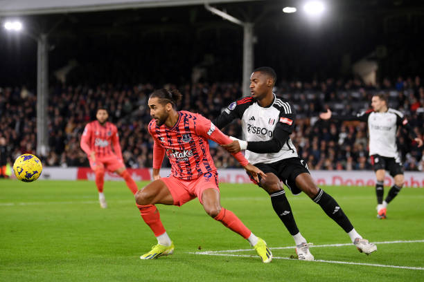 山更巧妙地 山更巧妙地