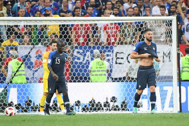 卫群压制 卫群压制