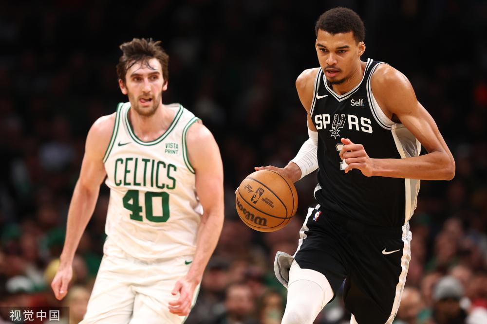 从而吸引了 从而吸引了