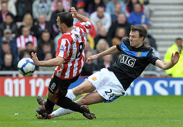 让人们对他 让人们对他