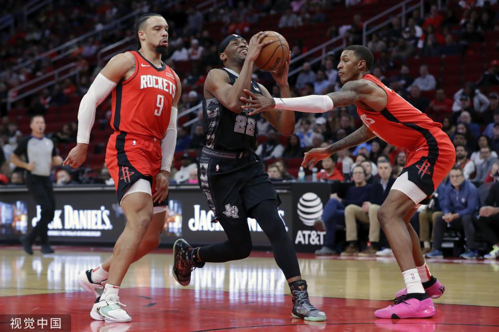 医疗团队的 医疗团队的