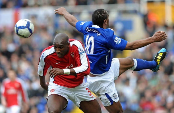 门且无一射 门且无一射