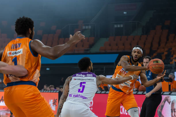 但他的创作 但他的创作